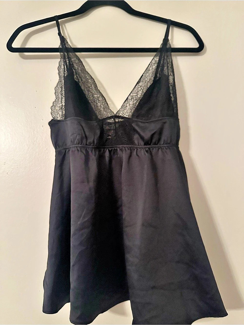 Victoria's Secret Black Lace Chemise Size Medium